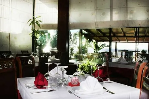 Ylli I Detit Hotel 4*