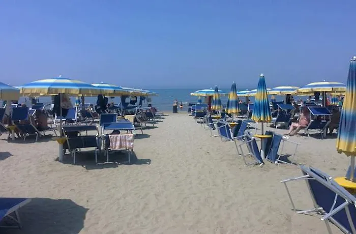 Ylli I Detit Hotel 4*