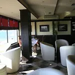 Ylli I Detit Hotel