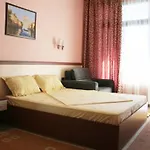Ylli I Detit Hotel