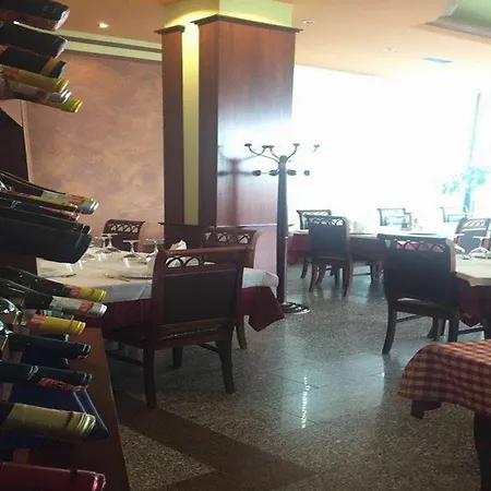 Otel Ylli I Detit Dıraç