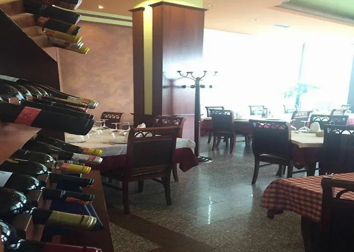 Otel Ylli I Detit Dıraç